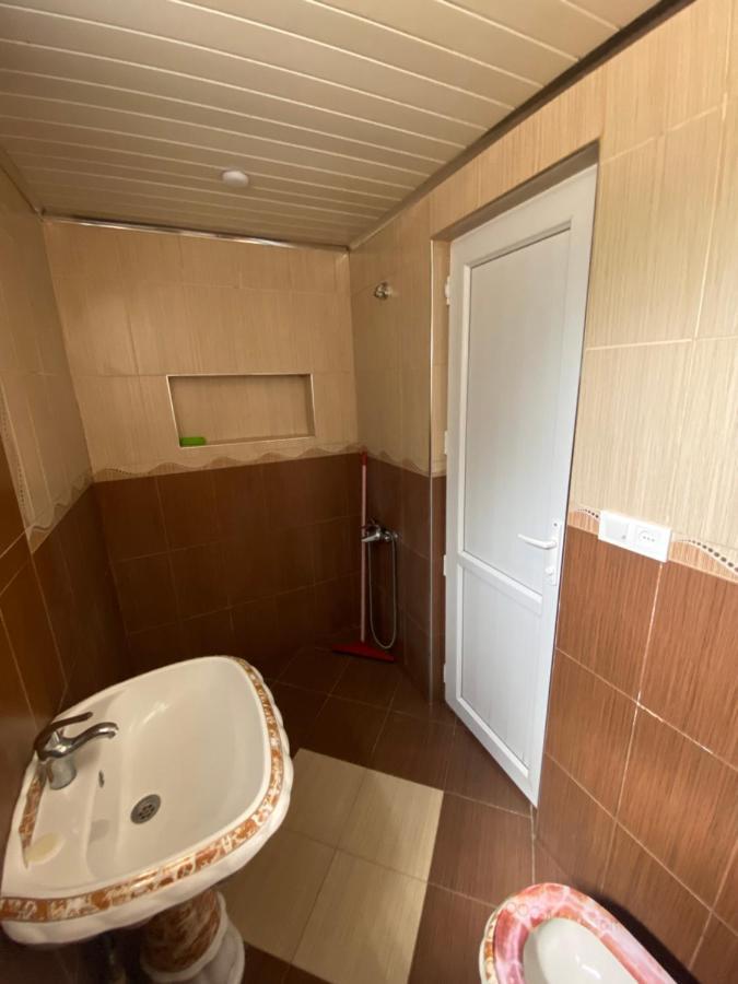 Kochalidze Family Appartement Batoemi Buitenkant foto