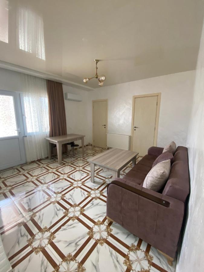 Kochalidze Family Appartement Batoemi Buitenkant foto