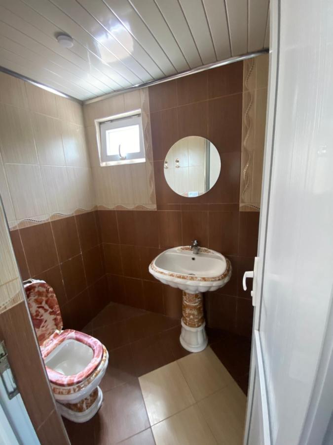 Kochalidze Family Appartement Batoemi Buitenkant foto