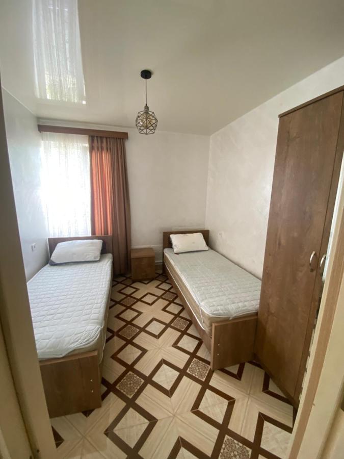 Kochalidze Family Appartement Batoemi Buitenkant foto