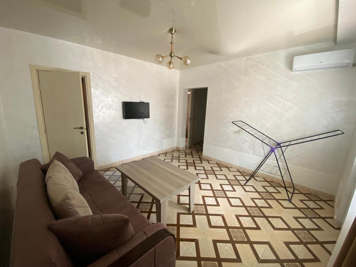 Kochalidze Family Appartement Batoemi Buitenkant foto